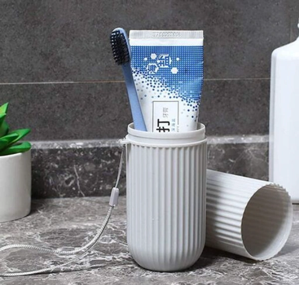 Capsule Shape Travel Toothbrush Toothpaste Case Holder Portable Toothbrush Storage Plastic (Multicolor – Pack of 1) C-A120405