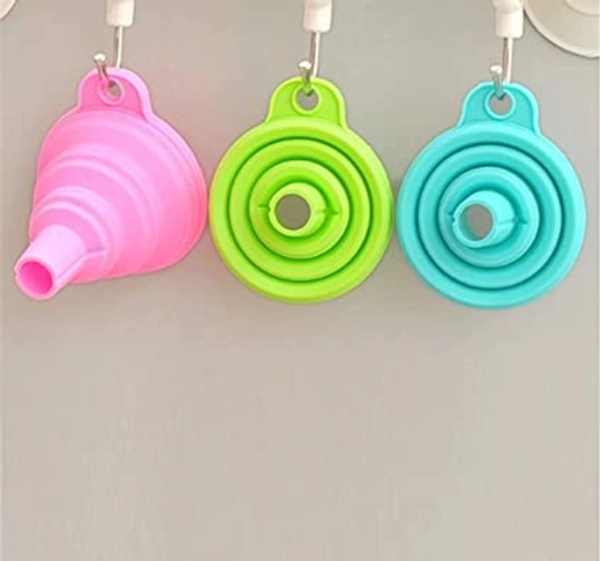 Multicolor Silicone Funnel (1 pc)
