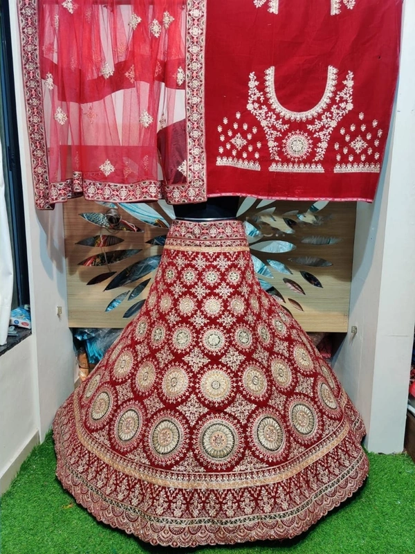 Designer Pro 39| Lehenga Choli - Red, Free