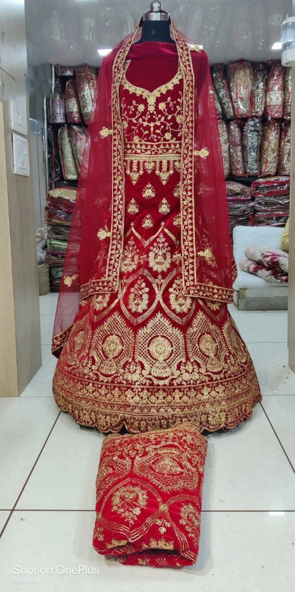Bridal MNX 36 | Lehenga Choli - Red, Free