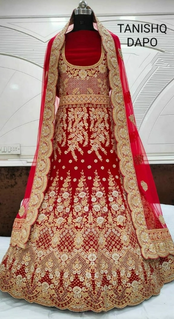 Bridal MNX 48 | Lehenga Choli - Red, Free
