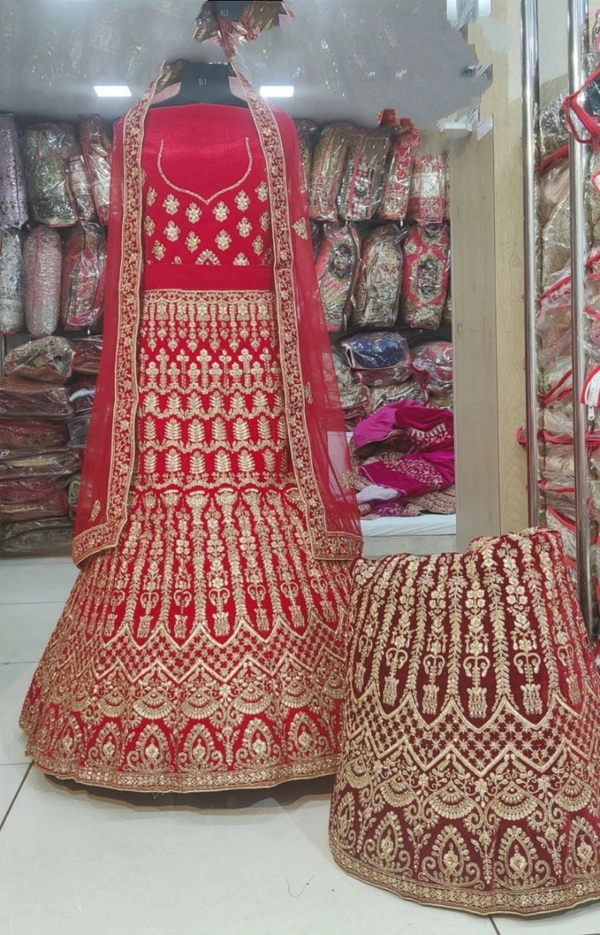 Bridal LM 20| Bridal Lehenga Choli - Red, free