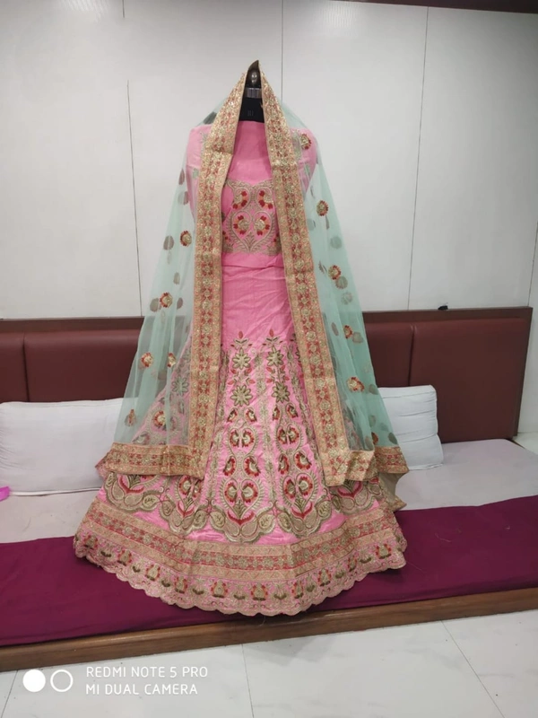Deginer MNX75 |Lahanga Choli - light pink, free