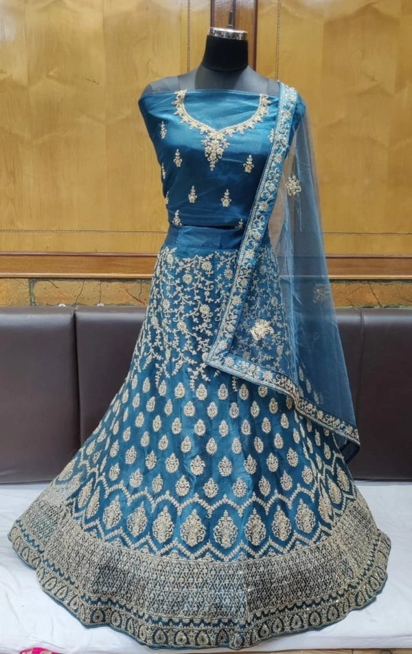 SH4 Designer Lehenga choli - Green, Free
