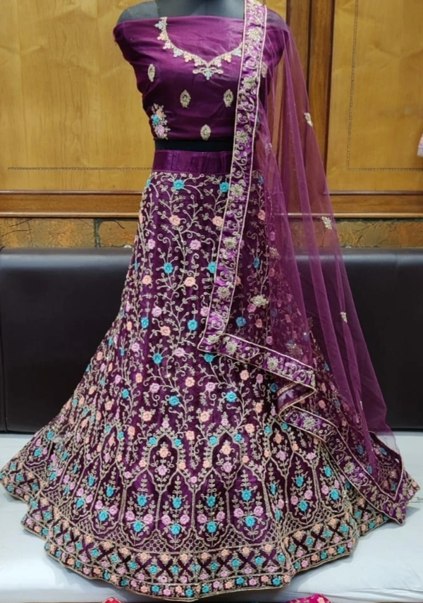 SH13 Designer Lehenga - Bargundi, Free