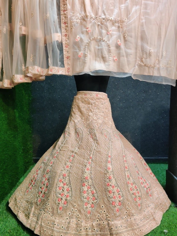 SA226 Lehenga Choli - blanched almonds, free