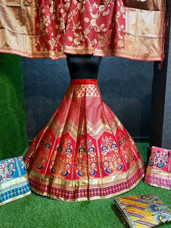 SA252 Lehenga Choli - red, free