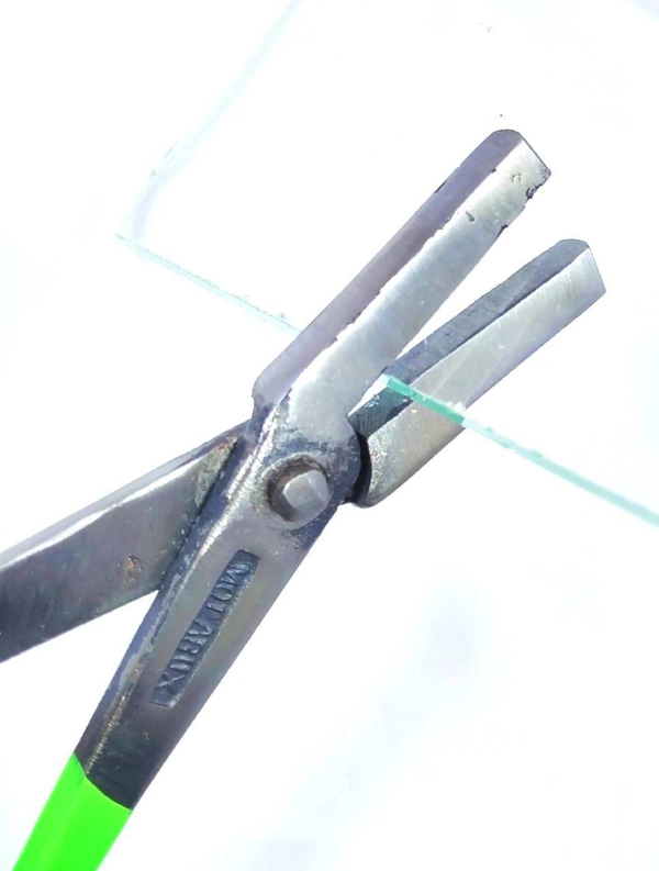 Glass Holding/Breaking Plier - FREE