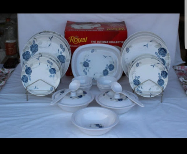 Royal 32 Pc