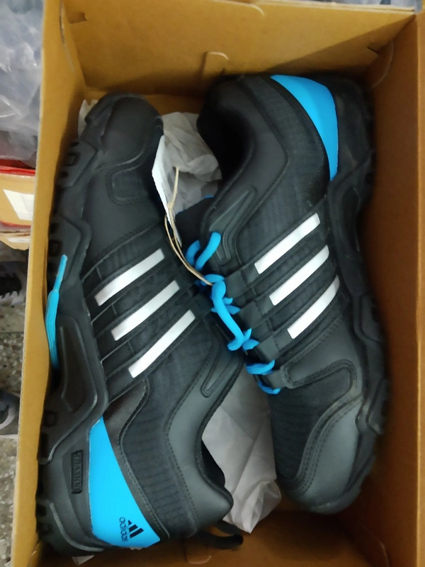 Adidas Originals Traxion Grip Edition  - 10