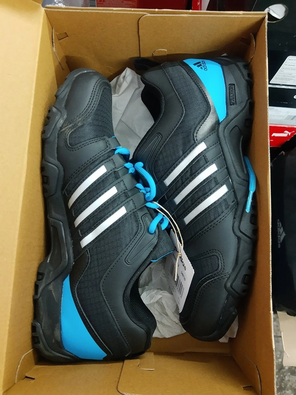Adidas Originals Traxion Grip Edition  - 10