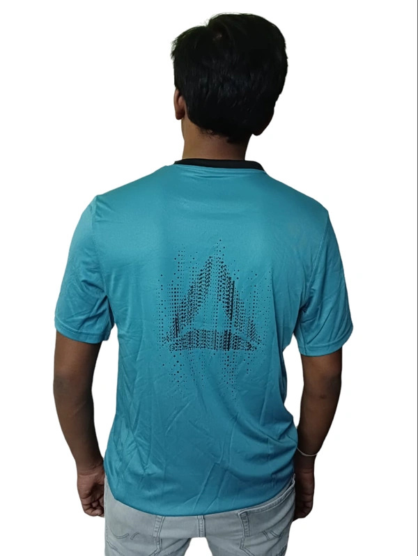 SK01 - Reebok Branded Airflow Original Tshirt Including Shipping  - M