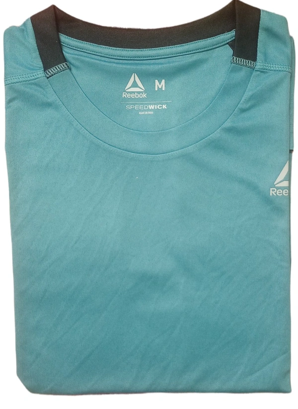 SK01 - Reebok Branded Airflow Original Tshirt Including Shipping  - M