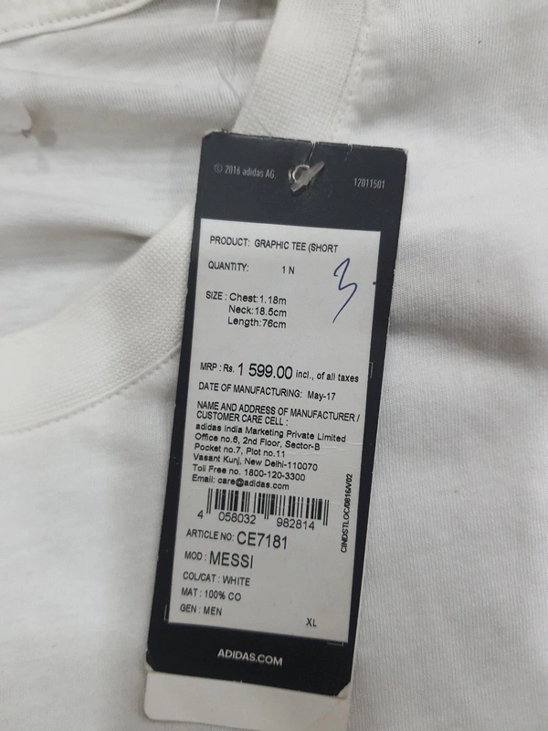 AK01 MESSI  ADDIDAS TSHIRT     ORIGINAL INCLUDING SHIPPING  - XL