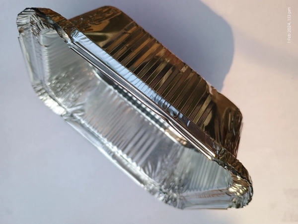 Accessories Roy  Aluminium Foil Container 250ml, Food Storage Disposable Containers with Lid for Kitchen, Party Events and Catering - White, Free