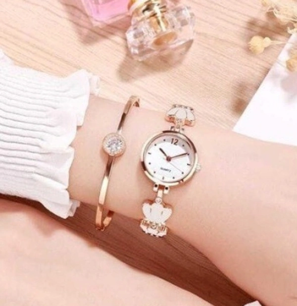 Analog Watch  - For WomenDisplay Type :AnalogStyle Code :Bolun Analog Women Wrist WatchOccasion :CasualWatch Type :Wrist WatchPack of :17 Days Return Policy, No questions asked.