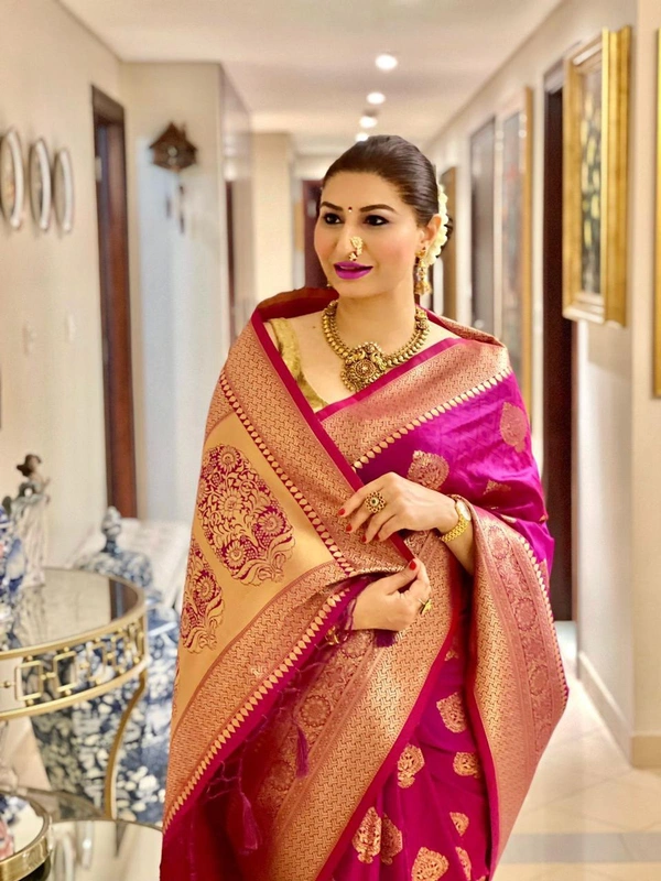 🔔 *BRAND :- SHREE NAKODA ENTERPRISE CREATION*  🔔          *FABRIC : SOFT LICHI SILK CLOTH.**DESIGN : BEAUTIFUL RICH PALLU & JACQUARD WORK ON ALL OVER THE SAREE.**BLOUSE : CONTRAST EXCLUSIVE JACQUARD BORDER.*       * 😍 ➡️ *100% BEST QUALITY* ⬅️👌 *Once Give Opportunity , Coustomer Satisfaction Is Our Goal*