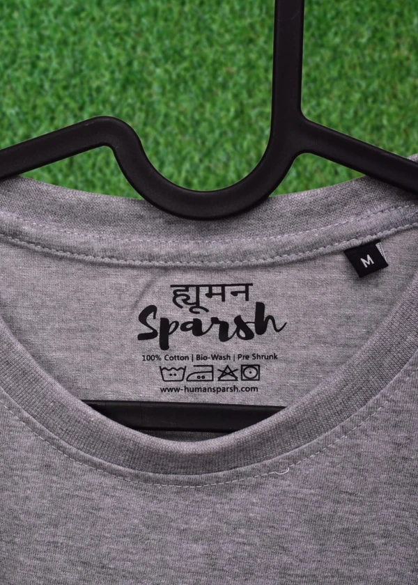 *Human Sparsh Men’s Round Neck T-Shirt – Grey *Power, Elegance and Sophistication is what you’ll feel when Black is worn. It would show how deep and serious the feelings and thoughts are.Whether you wear it with Jeans or Track Pants, you’ll look great with it.It’s made up of 180 gsm 100% Bio-Washed Cotton fabric with the most durable stitching to make sure it lasts long without los - M