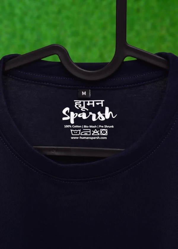 *Human Sparsh Men’s Round Neck T-Shirt –blue Power, Elegance and Sophistication is what you’ll feel when Black is worn. It would show how deep and serious the feelings and thoughts are.Whether you wear it with Jeans or Track Pants, you’ll look great with it.It’s made up of 180 gsm 100% Bio-Washed Cotton fabric with the most durable stitching to make sure it lasts long without los - S