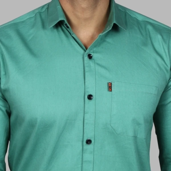 Liza Martin Men Solid Casual Light Green ShirtColor: Blue, Cream, Light Blue, Light Green, Maroon, RedSize: M, L, XL, XXLFabric: Cotton BlendRegular Fit, Full SleeveCollar Type: SlimPattern: SolidSet of 110 Days Return Policy, No questions asked. - M