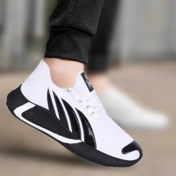 Walking Shoes For MenArticle Number :BULLETWHITEBrand :jootiyapaColor Code :WhiteSize in Number :7UK India Size :7color :WhiteIdeal For :Men7 Days Return Policy, No questions asked. - 8