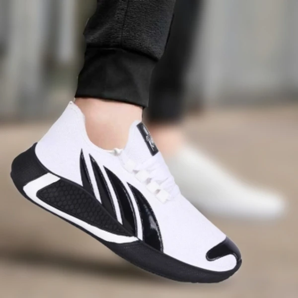 Walking Shoes For MenArticle Number :BULLETWHITEBrand :jootiyapaColor Code :WhiteSize in Number :7UK India Size :7color :WhiteIdeal For :Men7 Days Return Policy, No questions asked. - 9