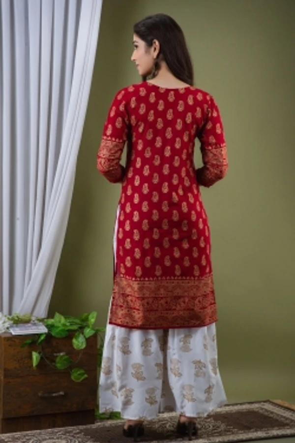 Surhi Women Kurta and Sharara SetViscose Rayon Fabric3/4 SleevePaisley PatternColor: Red - L