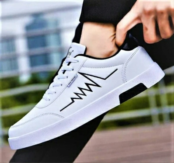 Sneakers For MenArticle Number :203ZigzagBrand :AfreetColor Code :WhiteSize in Number :10Style Code :Logo on LegUK India Size :10color :White3 Days Return Policy, No questions asked.Hurry, Only 1 left! - 8