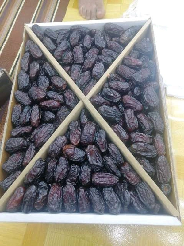 Safawi Kalmi Dates Regular  5 Kg Carton