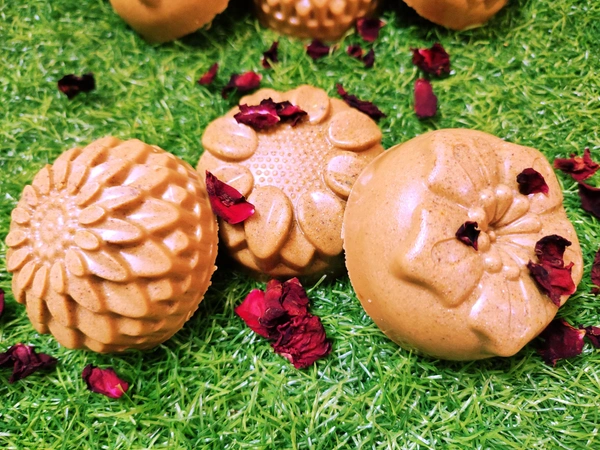 Ubtan Bars With Shea Butter Especially For Winters - 100 gm