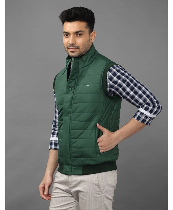 Altair 120GSM High Quality Men's Sleeveless Jacket - M