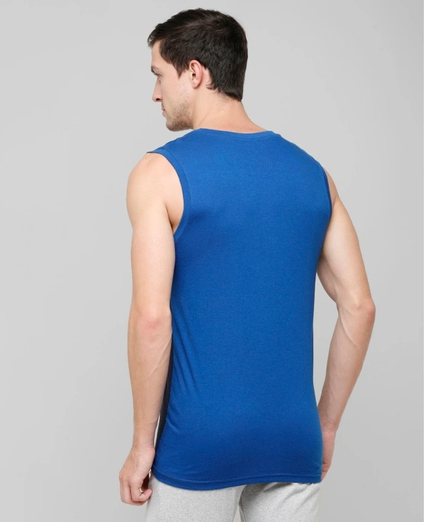 Men's Blended Colour Blocked Slim Fit Sleevless Vest - Navy - L