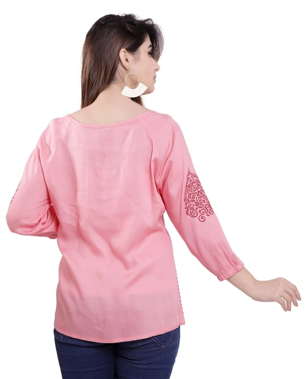 Pehnava Women's Printed Viscose Top - Baby Pink - S