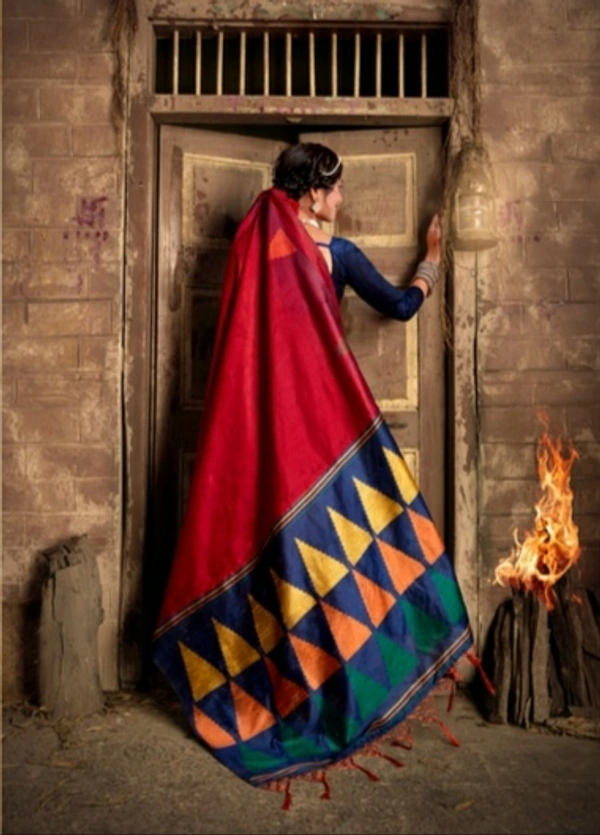 Premium Cotton Silk Embroidered Saree With Blouse - 6.3 mtrs w/blouse