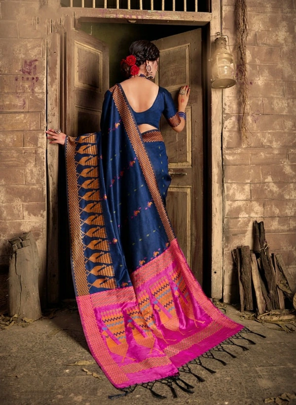 Premium Cotton Silk Embroidered Saree With Blouse - 6.3 mtrs w/blouse