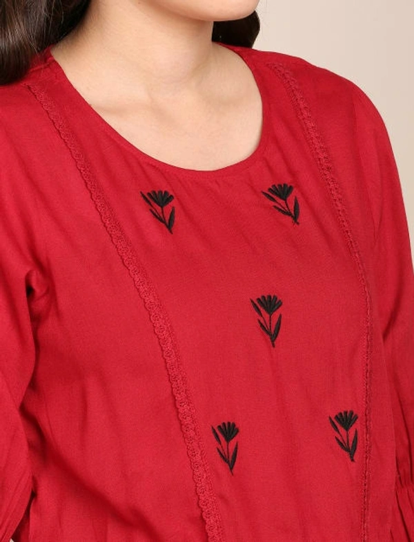 BnC Bold And Classic Placement Embroidered Top - Red - S
