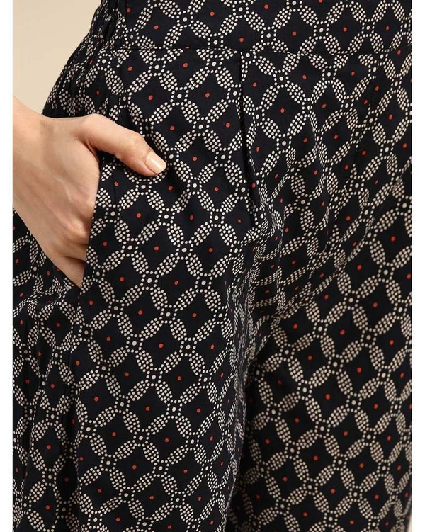 Women's White & Blue Printed & Embroidered Straight Kurta with Palazzo - L 