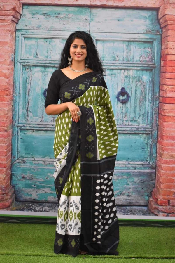 Pehnava Pure Mulmul Block Printed Saree With Blouse - Green Black, 6.3 Mtrs With Blouse