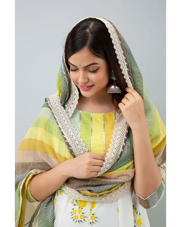 Women's Cotton Printed Anarkali Kurta Pant And Dupatta Set - White, Medium
