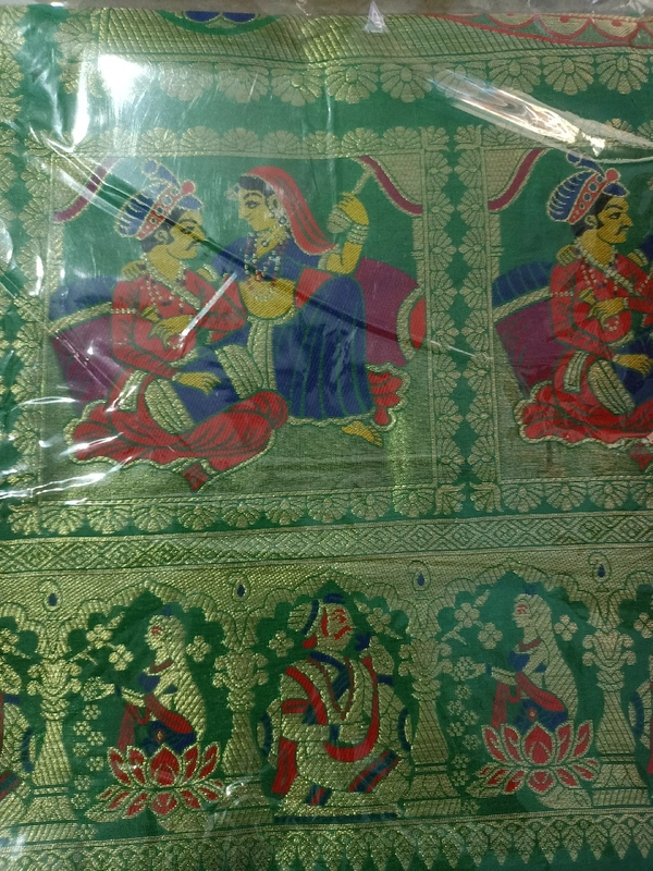 Balu Chori Saree - Green & Red, Free