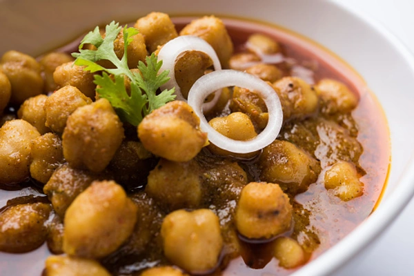 Chole Aalu Curry