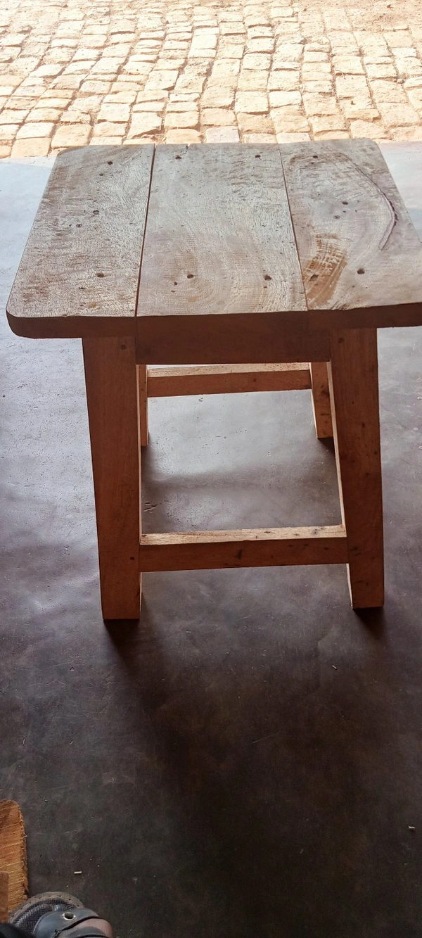 Wood Table - normal wood, hight (3ft) 