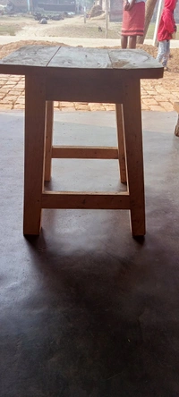 Wood Table - normal wood, hight (3ft) 