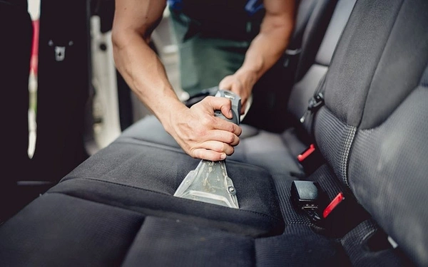 Deep Clean Of Car & foam washing for car