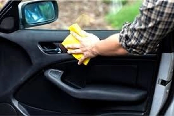 Deep Clean Of Car & foam washing for car