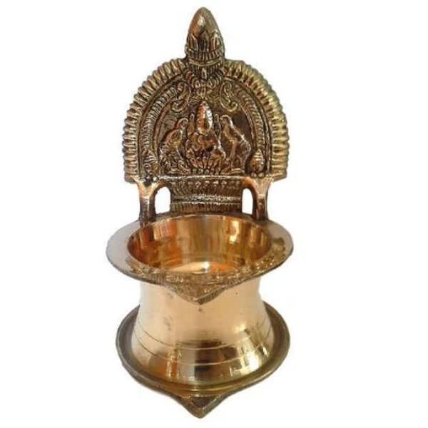 Laxmi Diwa - 6 No, 300 Gram, T01408