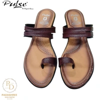 Pulse Cherry Leather Toe-Ring Sandals - CHERRY, 39