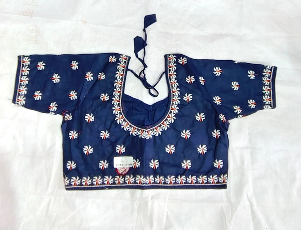 Blouse - 51 - Navyblue, 32