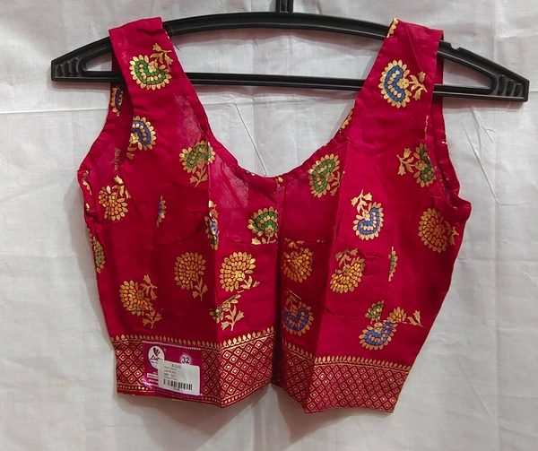 Printed Sleeve less - 02 - 34, Merone