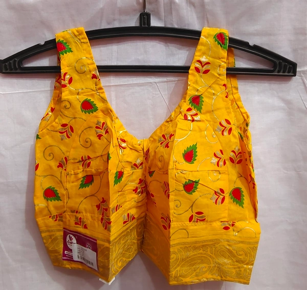 Printed Sleeve less - 04 - 36, Gold